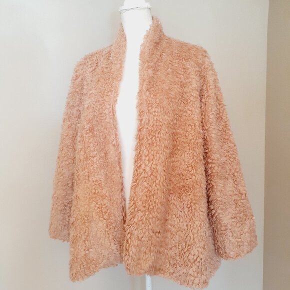 HYFVE Teddy Jacket - Picture 2 of 15